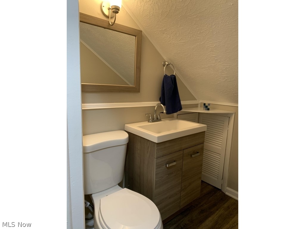 Valley Road Homes - Residential