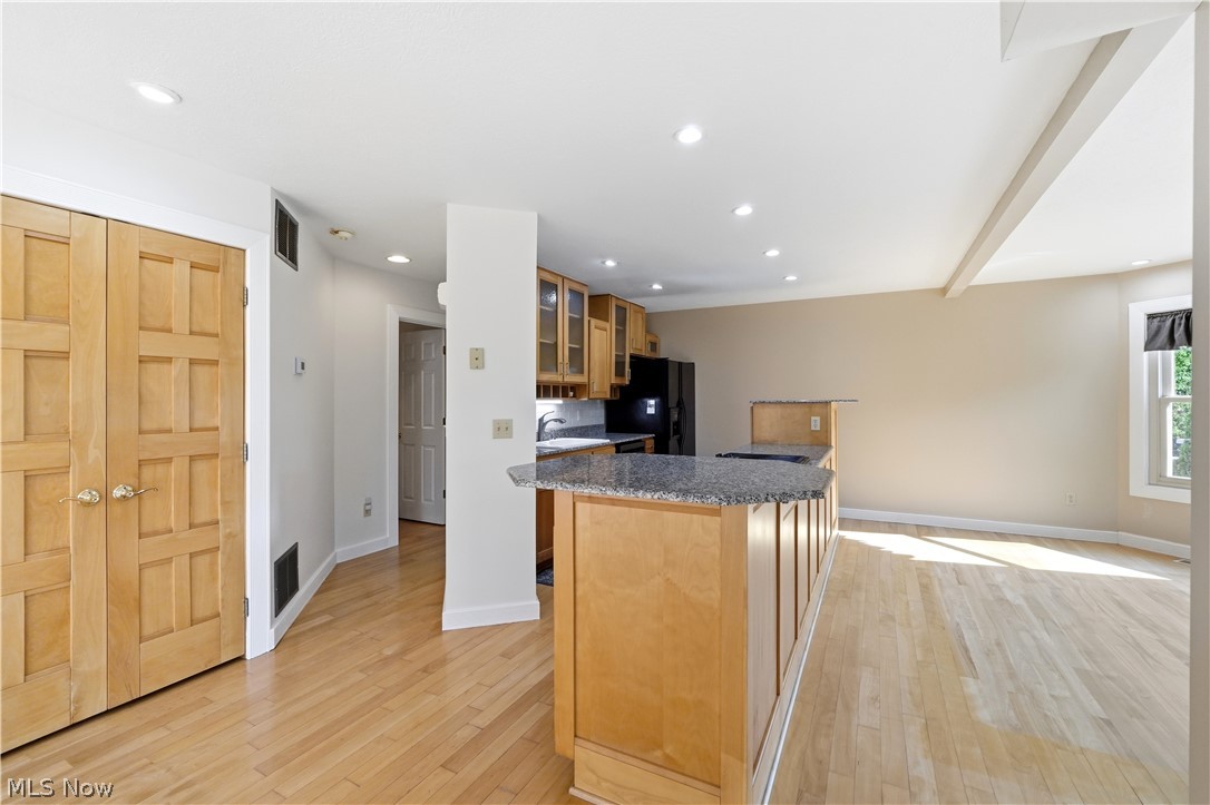 Red Tail - Residential