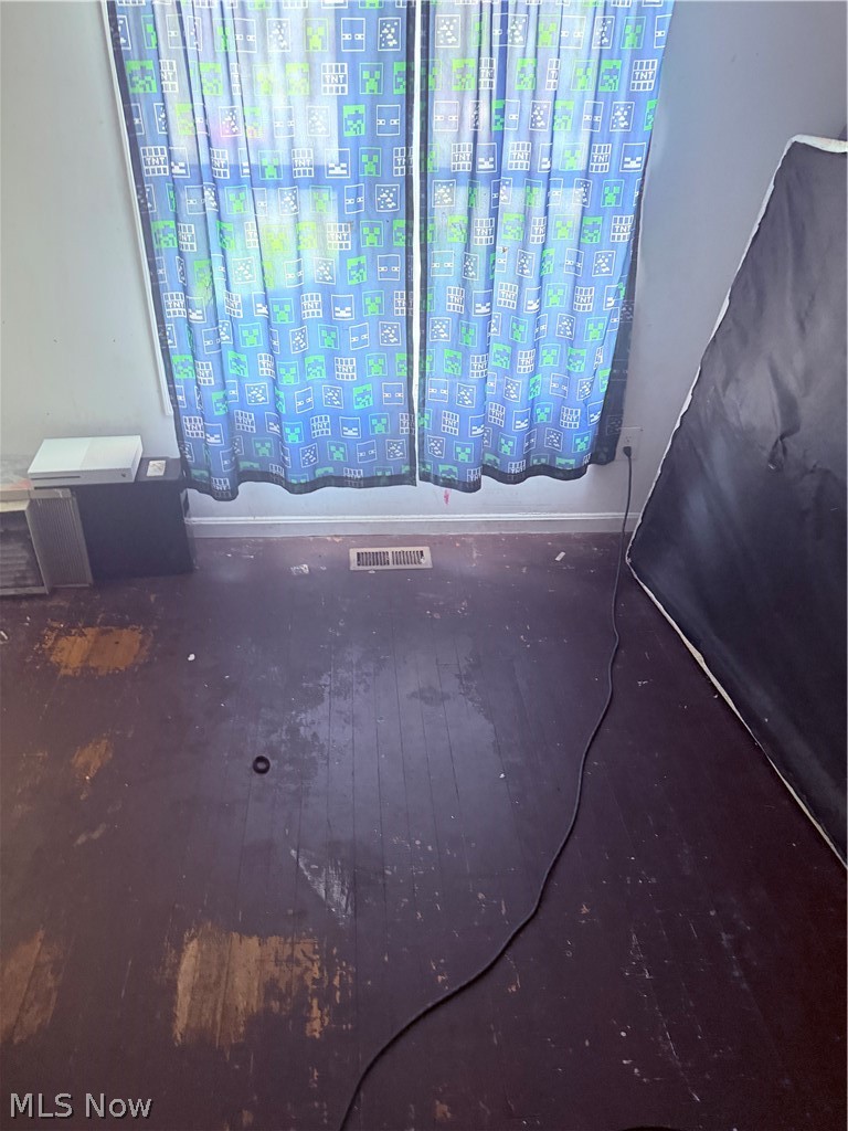 Halloway - Residential