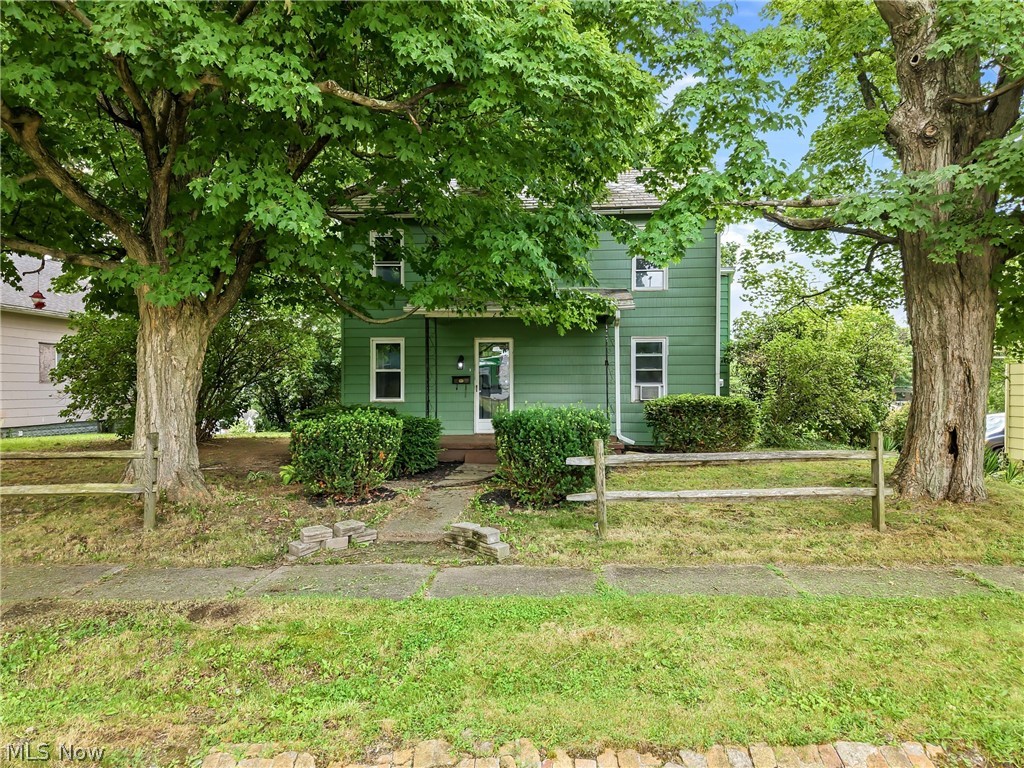 Just steps from the school and Mary's locally famous pizza, this 3 bedroom home has been updated to get it ready for the next family! The charming front porch leads you into a spacious family room with brand new carpet and flooring throughout the home. Fresh paint, new lighting, and a whole new look will let you know THIS is the house! Step into the dining room and kitchen where friends and family are sure to gather on the way to the huge backyard. Out back there's plenty of space for a fire pit, garden, playset, or whatever you need to make this yard your oasis in town. Conveniently located to downtown Lisbon, you can easily walk to the shops and the many local attractions such as the festivals and farmers markets. Don't let this great home pass you by!