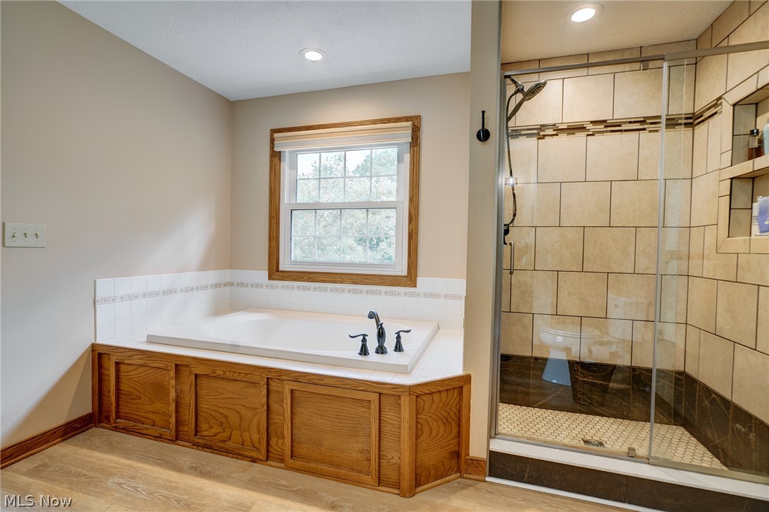 Montville Farms Medina - Residential