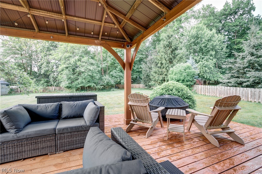 Montville Farms Medina - Residential