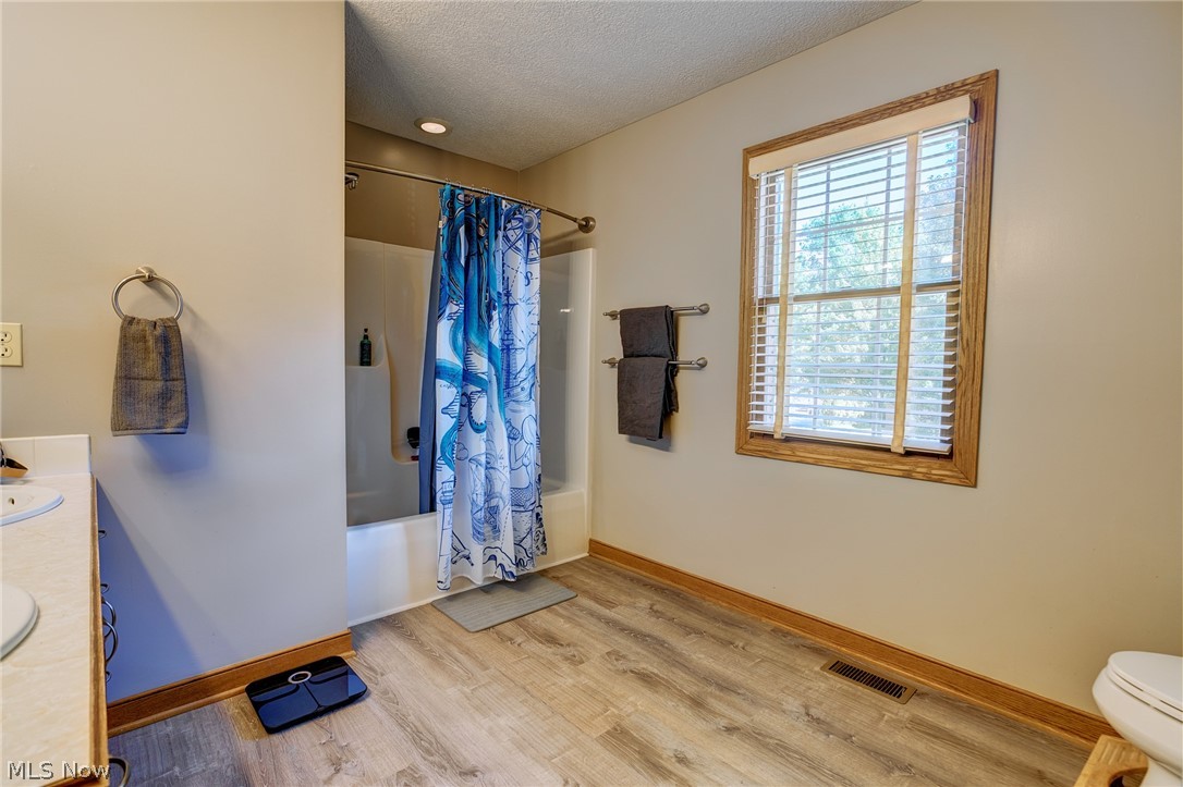 Montville Farms Medina - Residential