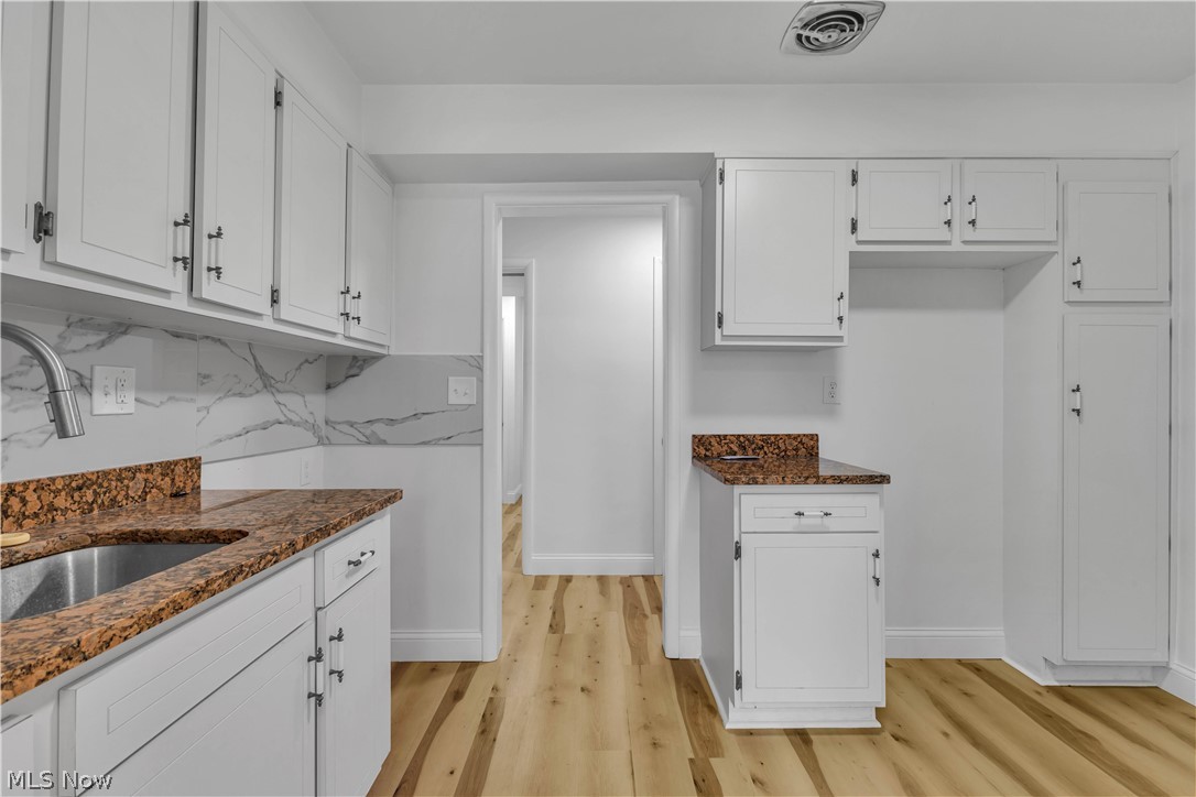 Shaker Gardens Condo - Residential