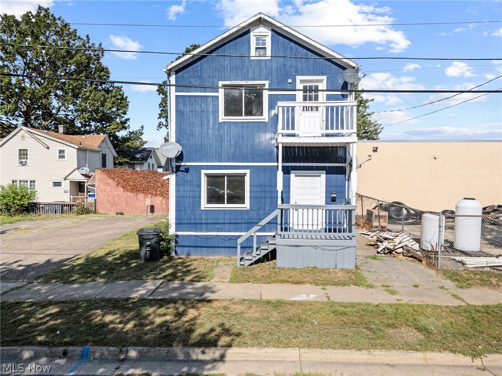 Kenwood - Residential Income