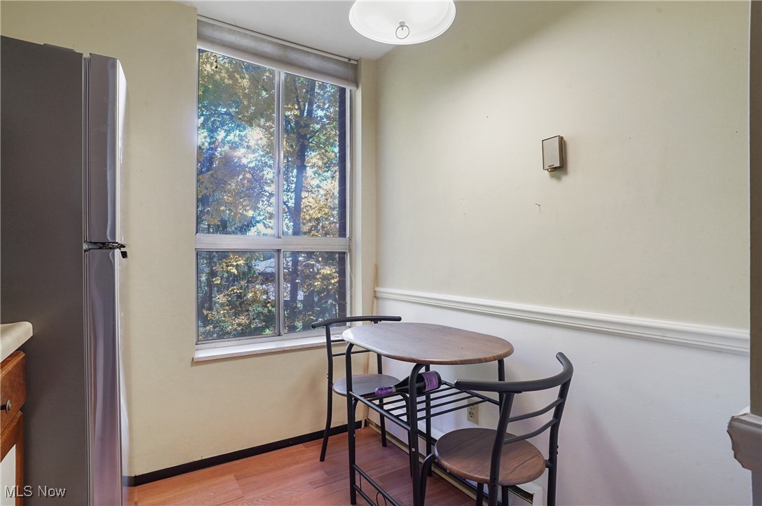 Silver Lake Towers Condo - Residential