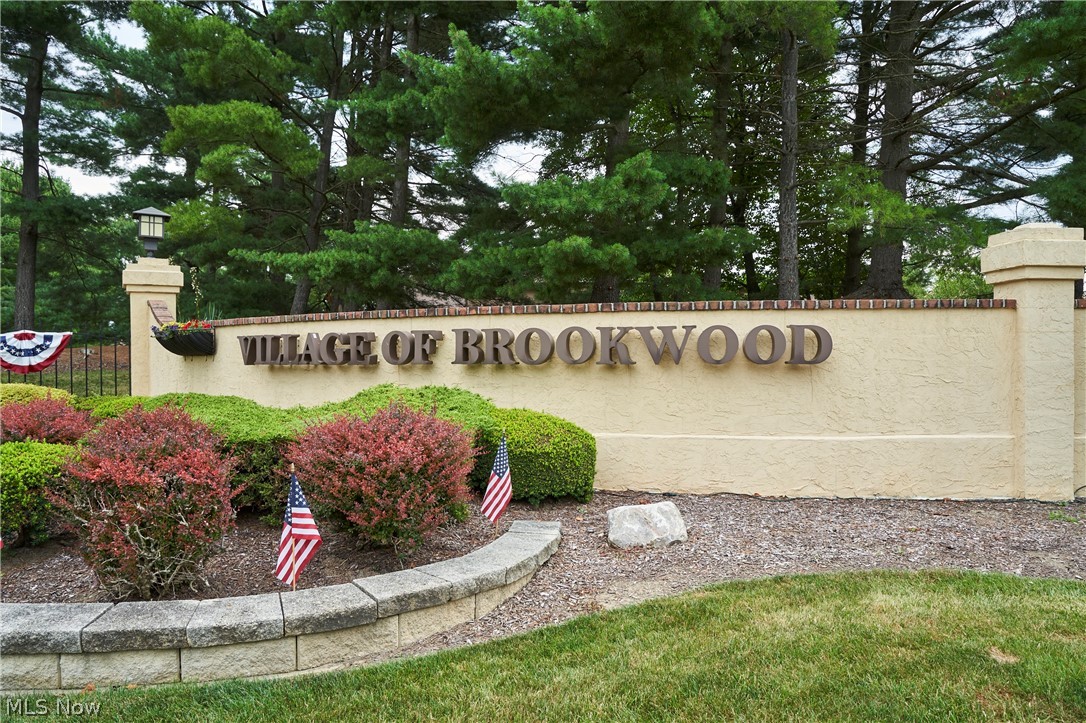 Village Brookwood Condo - Residential