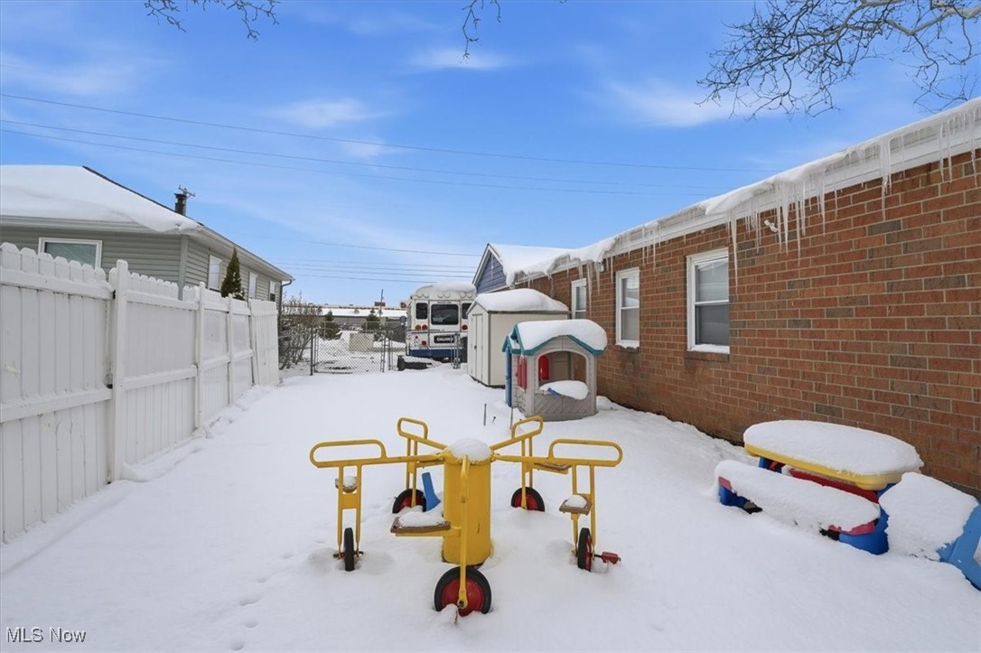 Foster & Nelsons - Commercial Sale