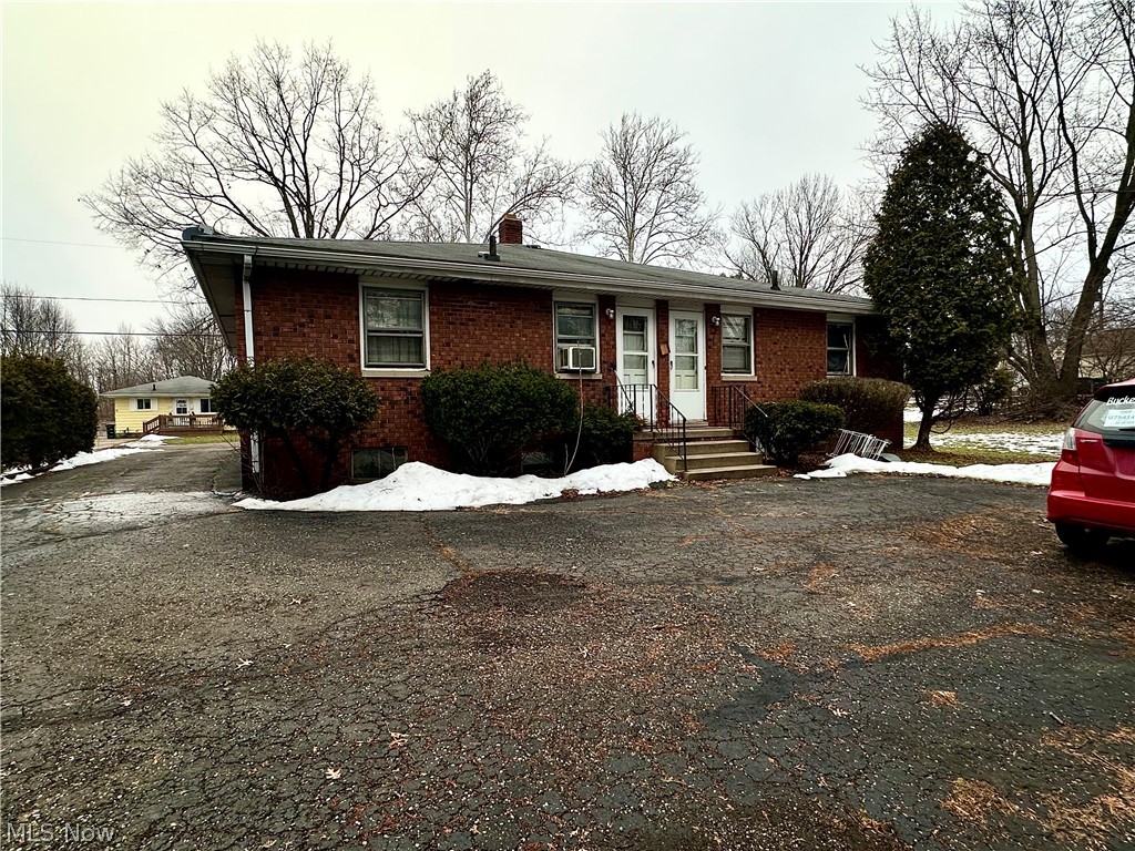 Summit Hill - Residential Income