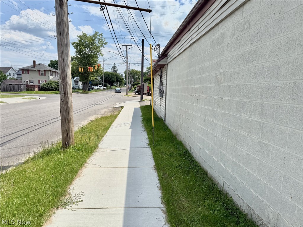 Massillon - Commercial Sale