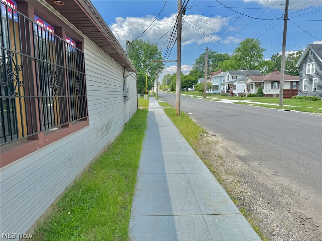 Massillon - Commercial Sale