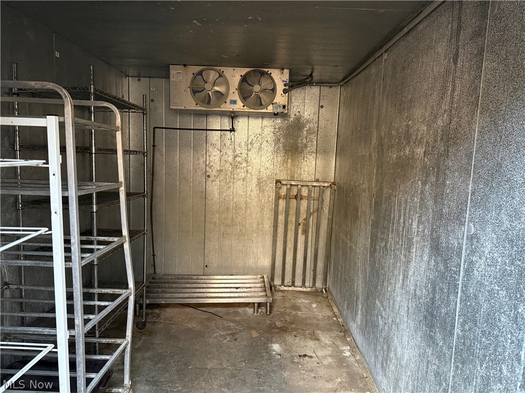 Massillon - Commercial Sale