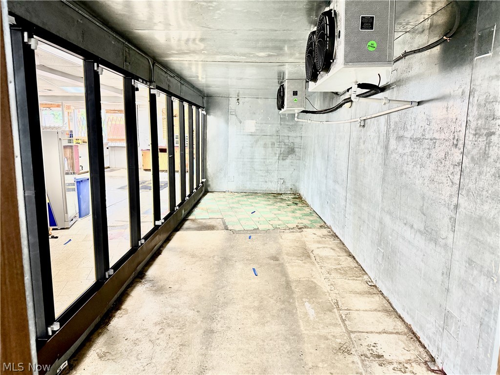 Massillon - Commercial Sale