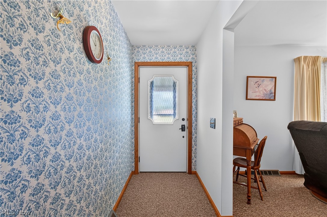 Amherst Knolls - Residential