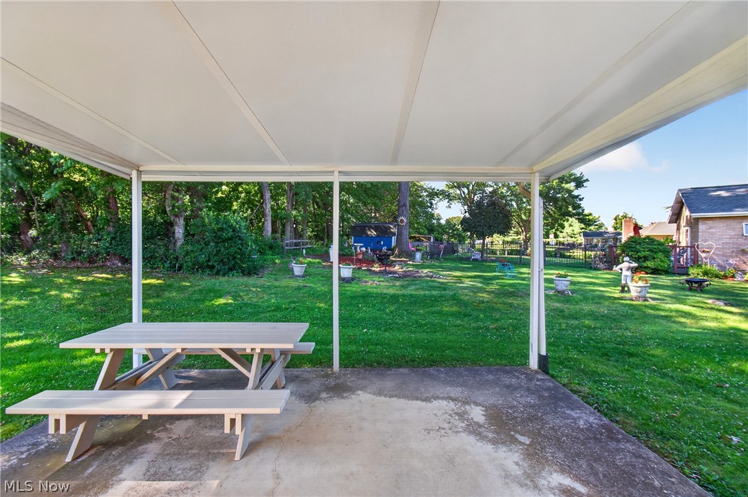 Amherst Knolls - Residential