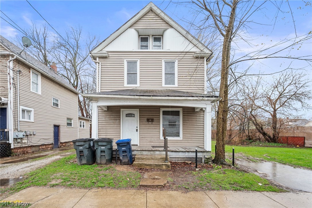 **The ENTIRE home has been repainted, top to bottom, INCLUDING basement! Painting was completed 5/28, AFTER listing photos were taken.** What an incredible investment opportunity! This true 4 bed, 2 full bathroom, 2 story home has so much opportunity and space for a new owner to make it their own, or use it as a rental or investment property as this home sits just 4 blocks from the University of Akron. A large first floor family room opens up right into the large kitchen, followed by a first floor primary suite with walk in closet as well as full bath. The second floor has 3 spacious bedrooms and one full bath, and up the stairs to the attic you'll find an additional bonus room, perfect for storage, living space, or an office.  The current owner replace the water line 3 years ago, so with beautiful hardwood floors on the first floor, central air conditioning, fresh paint both inside the home and on the patio, new floors in bathrooms, professionally cleaned throughout, and a re-tarred flat roof, this property is ready to go!