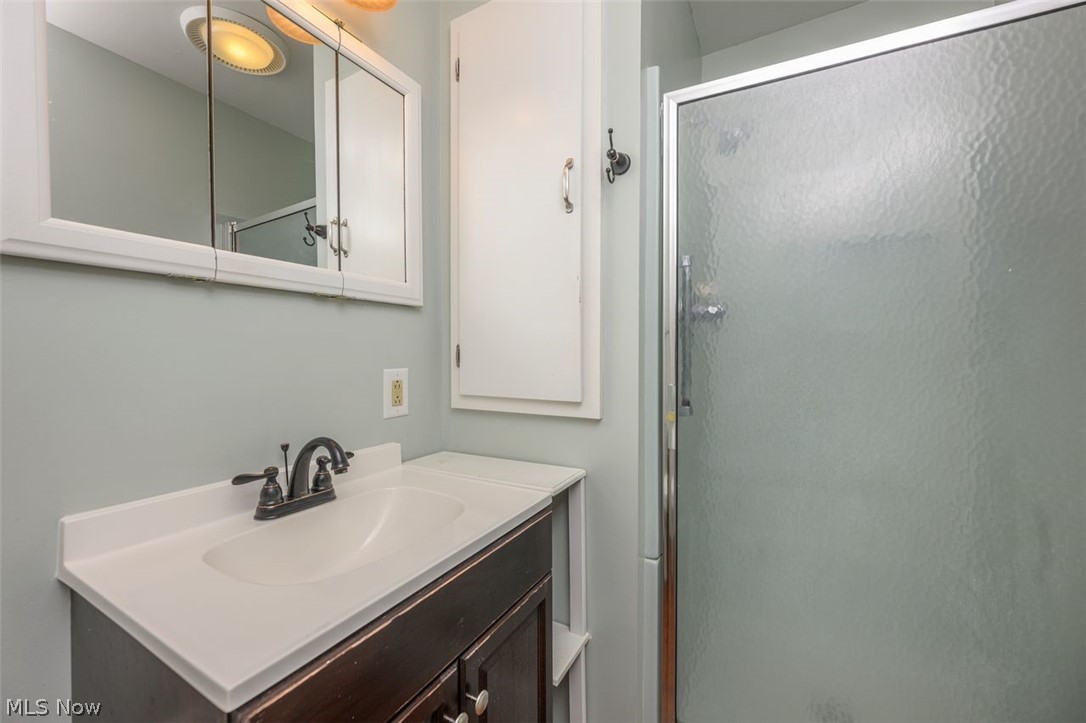 Richard J Colliers Add 01 - Residential