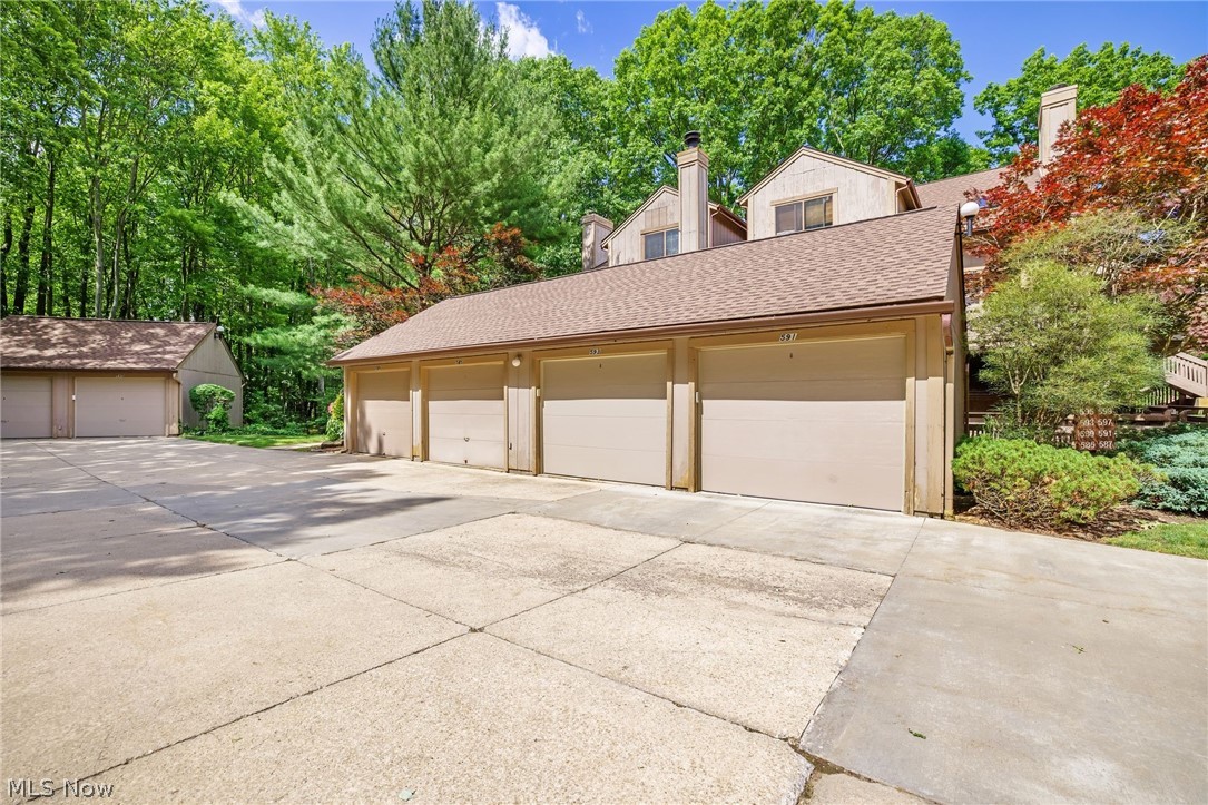 Pine Mill Ridge - Residential