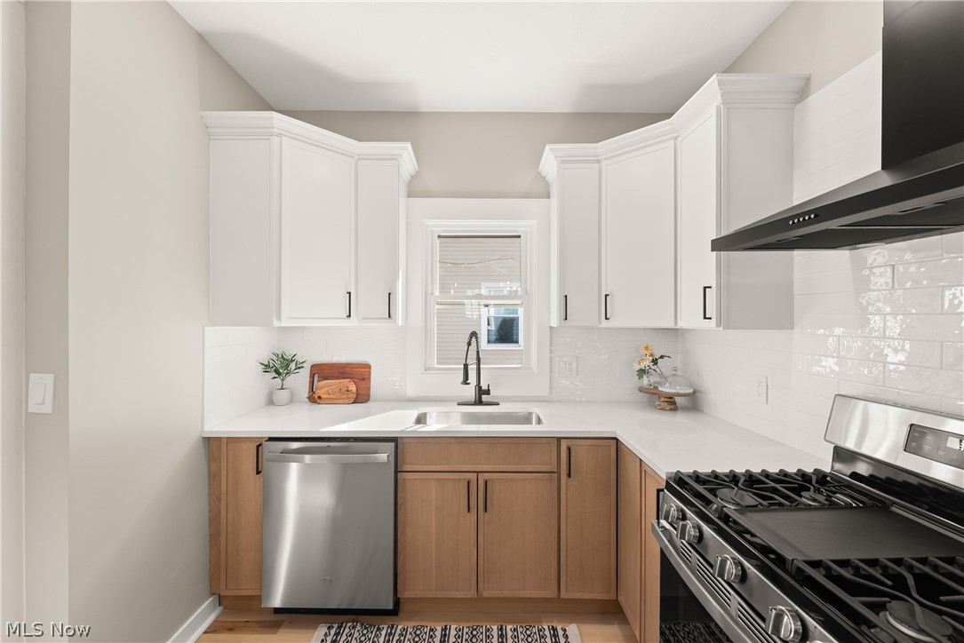 Wayne Ave Sub/S Colshans - Residential