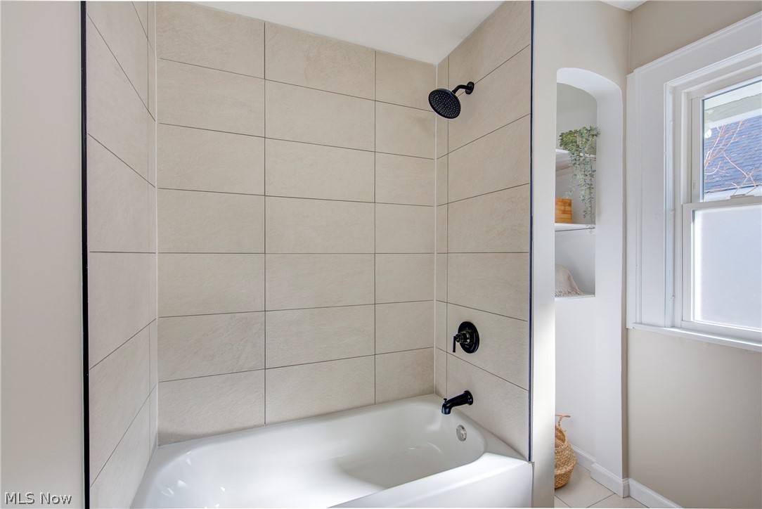 Wayne Ave Sub/S Colshans - Residential