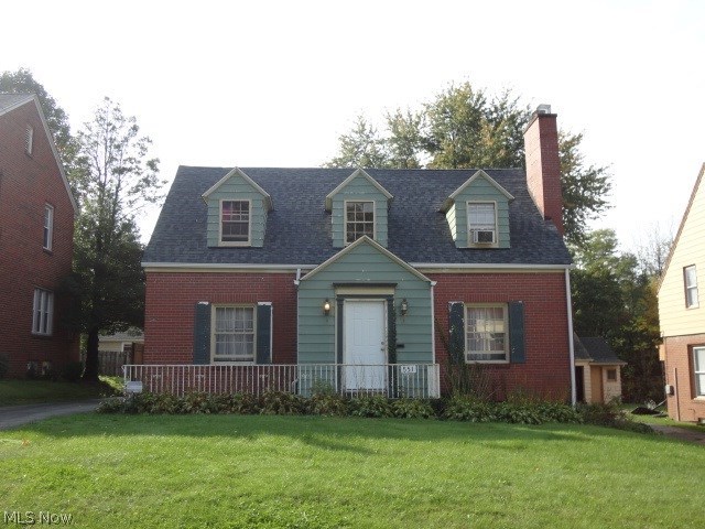 Beautiful, newly remodeled 4 Bedroom, 2 Bath located in Youngstown!  Hardwood floors throughout, new paint, 3 beds/1 bath on 2nd floor.  1 bed/1 bath on 1st floor.   Basement and 2 car garage.  Monthly rent is $650.00 plus utilities.  Monthly rent is $650.00 plus utilities.