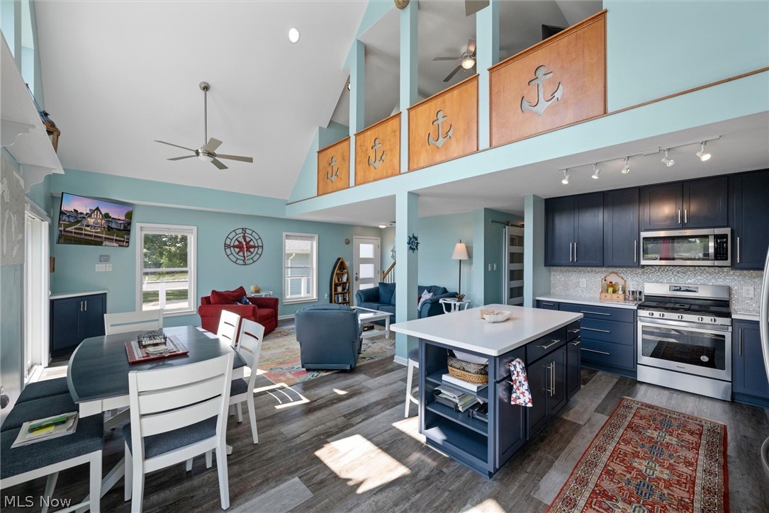 Harbor Park Marina - Residential