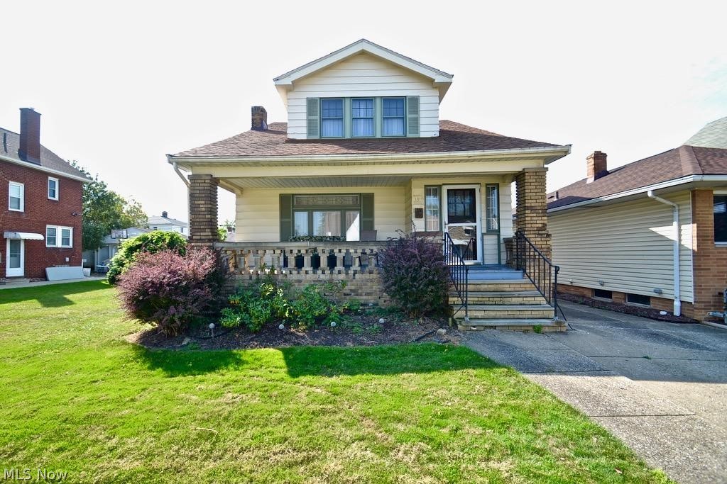 Welcome to 3319 Ingleside Dr! This property has been owned by the seller's family since it was built in 1927! The stunning curb appeal is highlighted by the large porch, and newer roof. The charming features are abundant: leaded windows, built-ins, light fixtures, and original woodwork to name a few. As you make your way into the first level you are greeted by gleaming hardwood flooring which sprawls throughout the first and second floor. The Family room features a fireplace encased with built-ins which lead into the massive dining room with additional built-in cabinetry. The unique first floor owner's suite provides a walk-in closet, and en-suite. First floor laundry certainly adds to the many convenient features. The eat-in kitchen is spacious, and is ready for your personal touches. The second level offers two massive bedrooms, with walk-in closets, and walk-in attic. This is truly a unique opportunity, do not miss out!