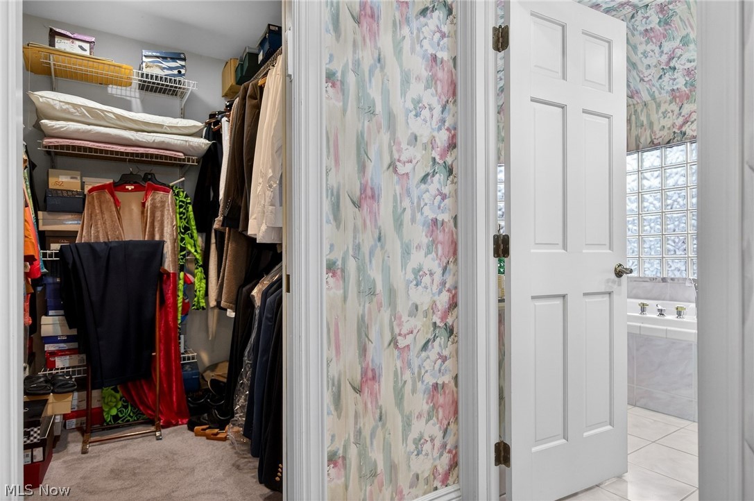 Associated Investment Co Taylo - Residential