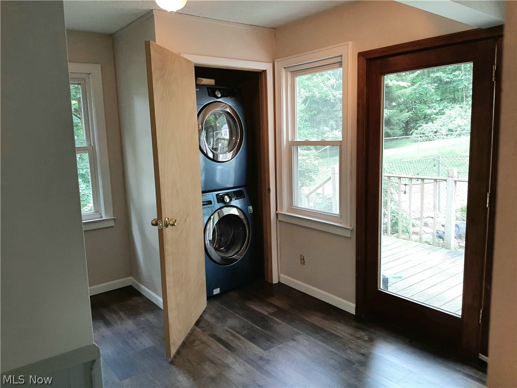 Oak Point - Residential