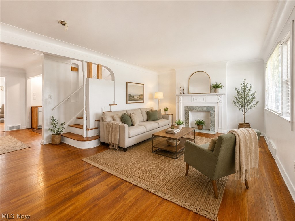 Belvoir Gold 02 - Residential