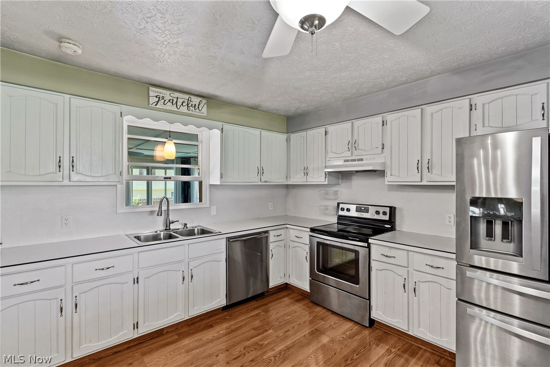 Heatherwood Knolls - Residential