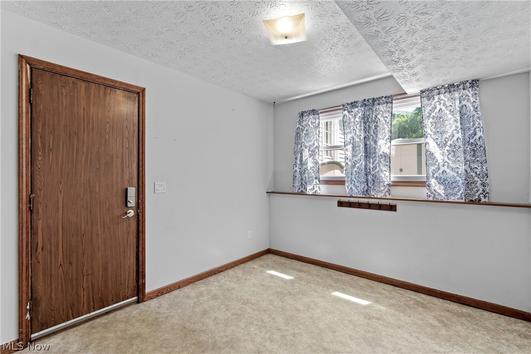 Heatherwood Knolls - Residential