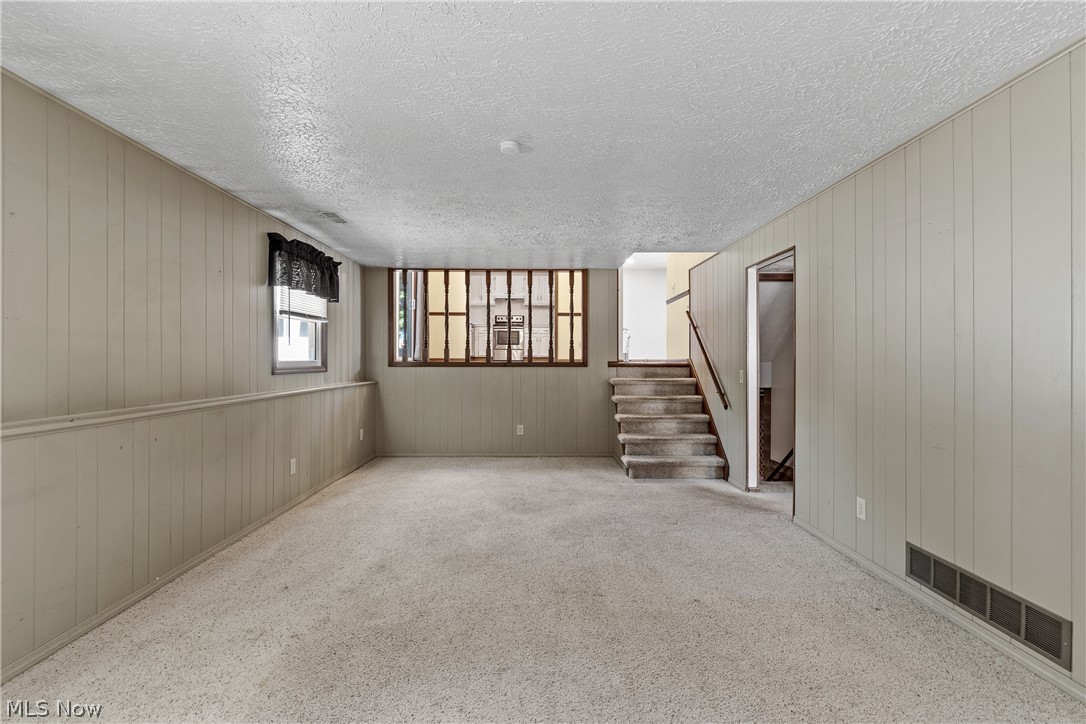 Heatherwood Knolls - Residential