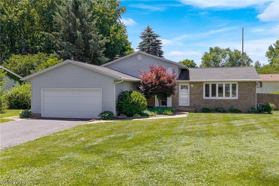 Welcome home to this spacious 4-bedroom, 2-bath split-level nestled on a quiet cul-de-sac in the desirable Jackson Local School District. This well-maintained home features a functional floor plan with generous living spaces designed for comfortable everyday living. Step outside to enjoy the beautifully fenced backyard featuring a sparkling in-ground pool—perfect for relaxing on warm summer days. Conveniently located just minutes from shopping, restaurants, parks, and everyday amenities, this home offers the perfect combination of privacy and convenience. Don't miss your opportunity to make this wonderful property your own!