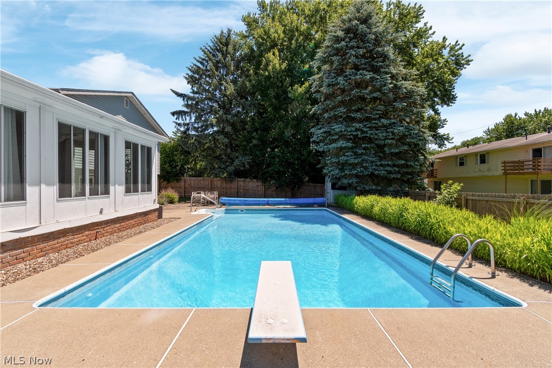 Heatherwood Knolls - Residential