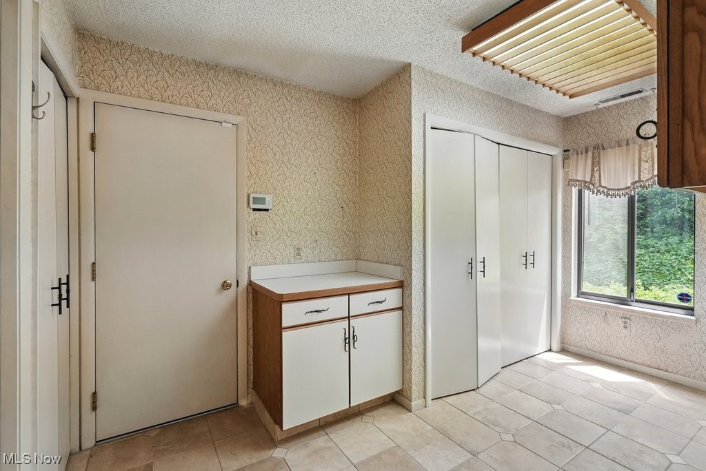 Village Brookwood Condo - Residential