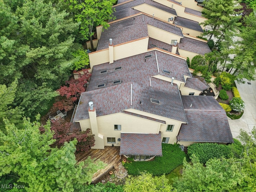 Village Brookwood Condo - Residential