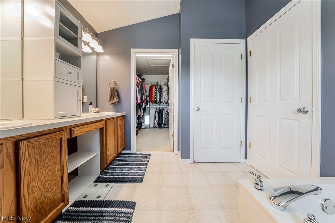 Harvest Village at Woodgate Farms - Residential
