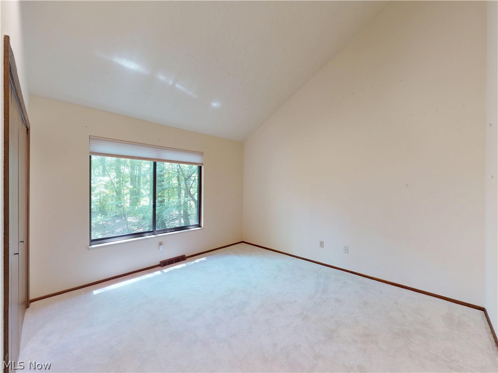 Painesville Warren Road - Residential
