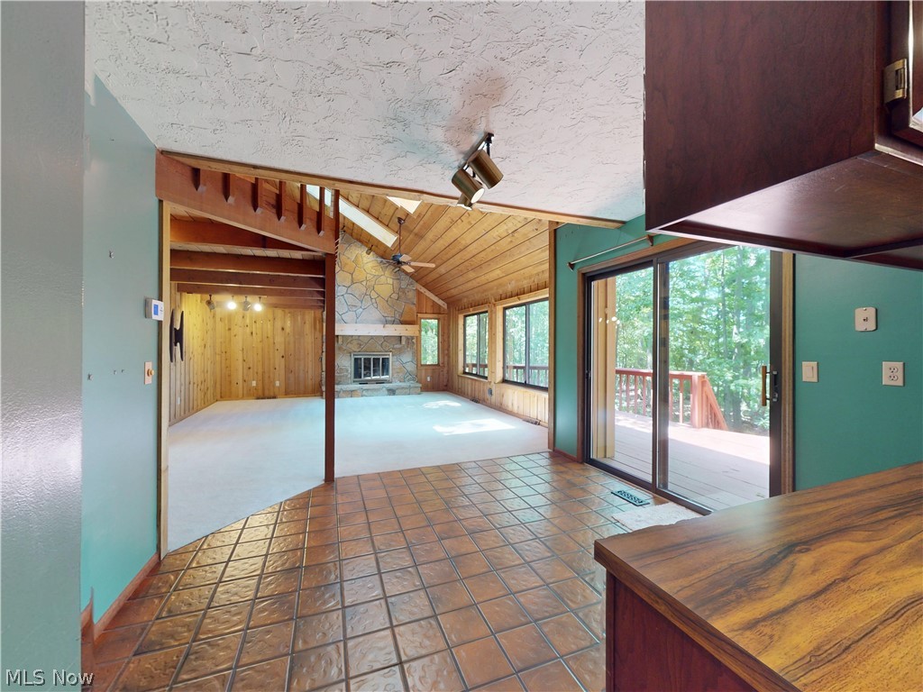 Painesville Warren Road - Residential