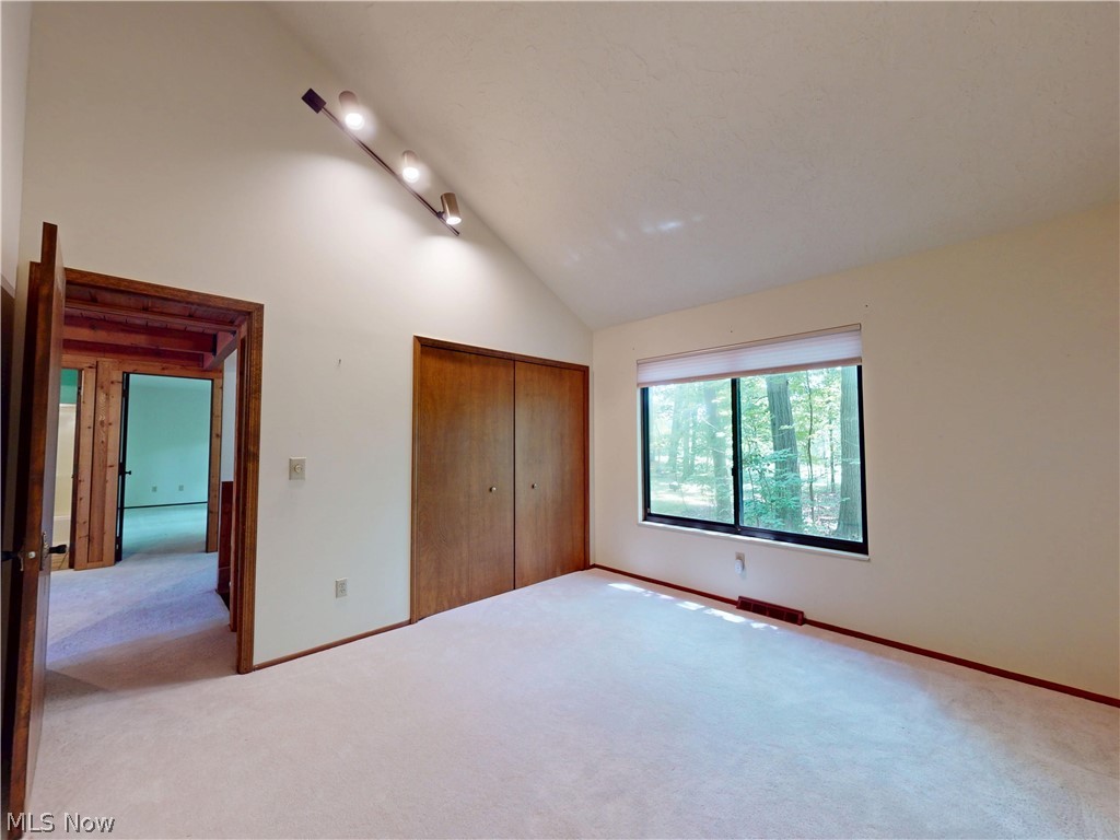 Painesville Warren Road - Residential
