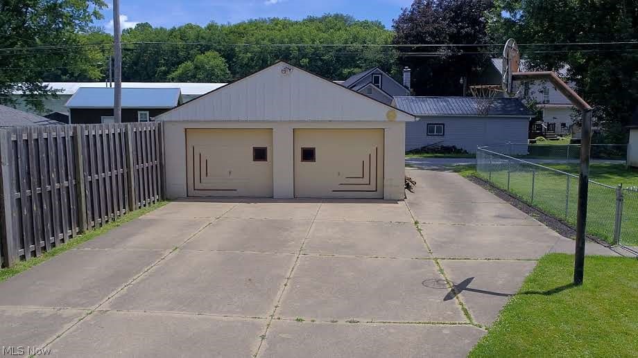 Killbuck - Residential