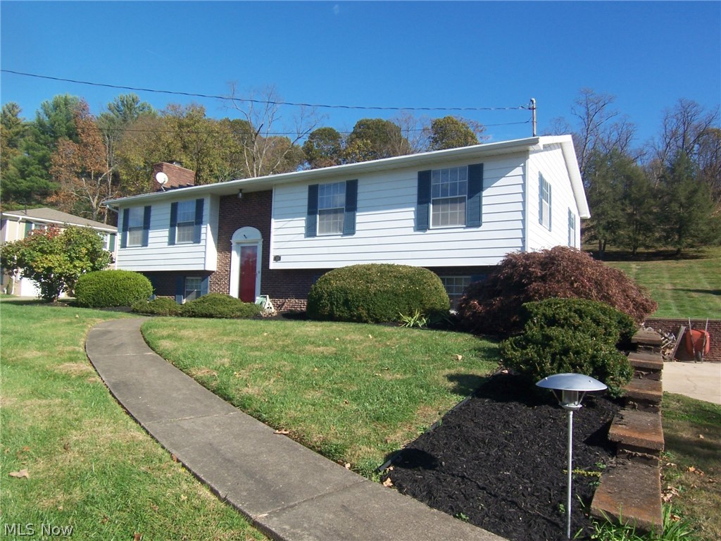 Great neighborhood located just out of town. This house has been freshly painted, carpets cleaned & ready for new owners. It features 3 bedroom, 2 full baths, a large rec room with fireplace & a study just off the rec room. All this on a huge lot with above ground pool with large deck. The roof has been replaced. The security of a one year Home Warranty!