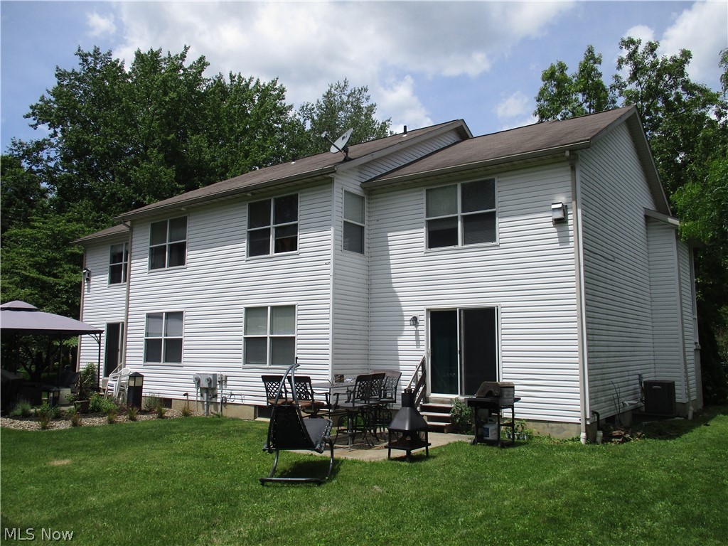 Meadowbrook Lake - Residential Income