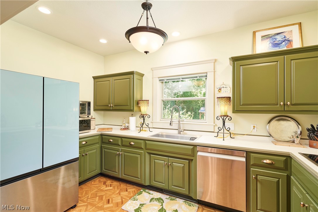 Ridgecrest - Residential