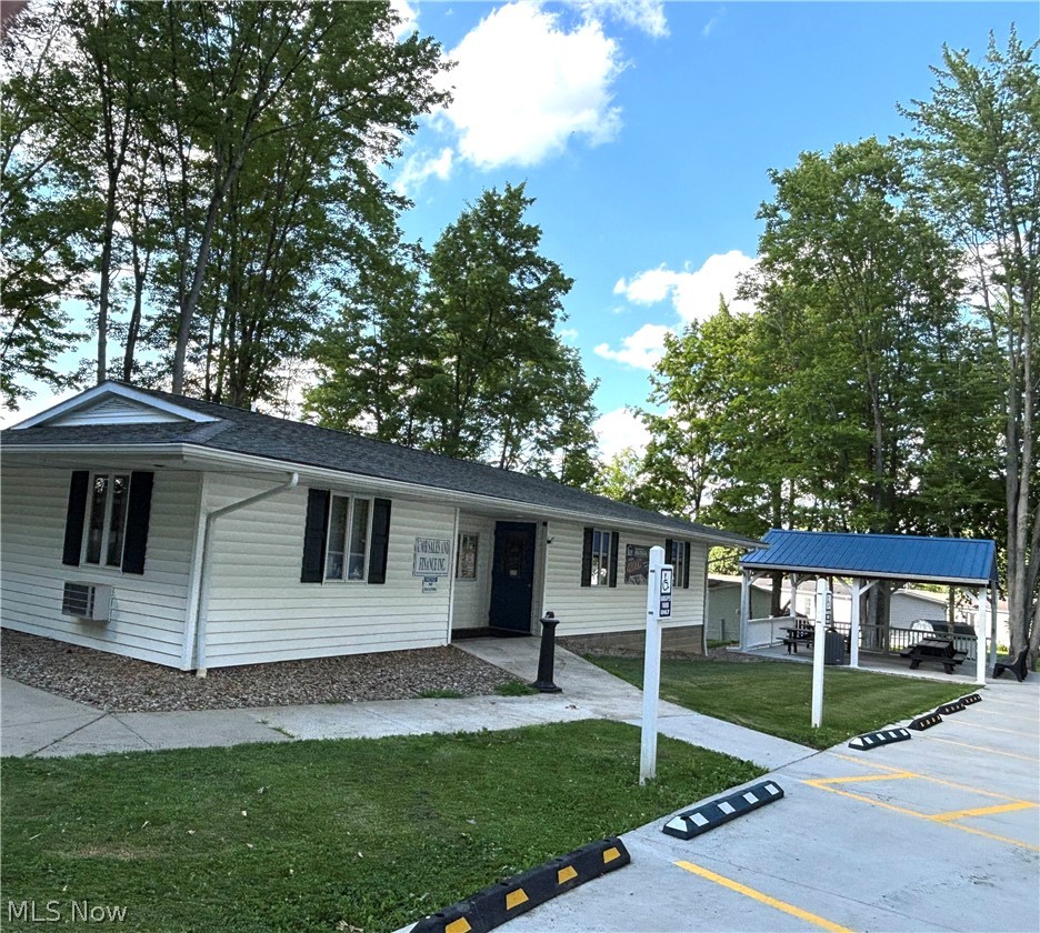 Southern Terrace - Residential