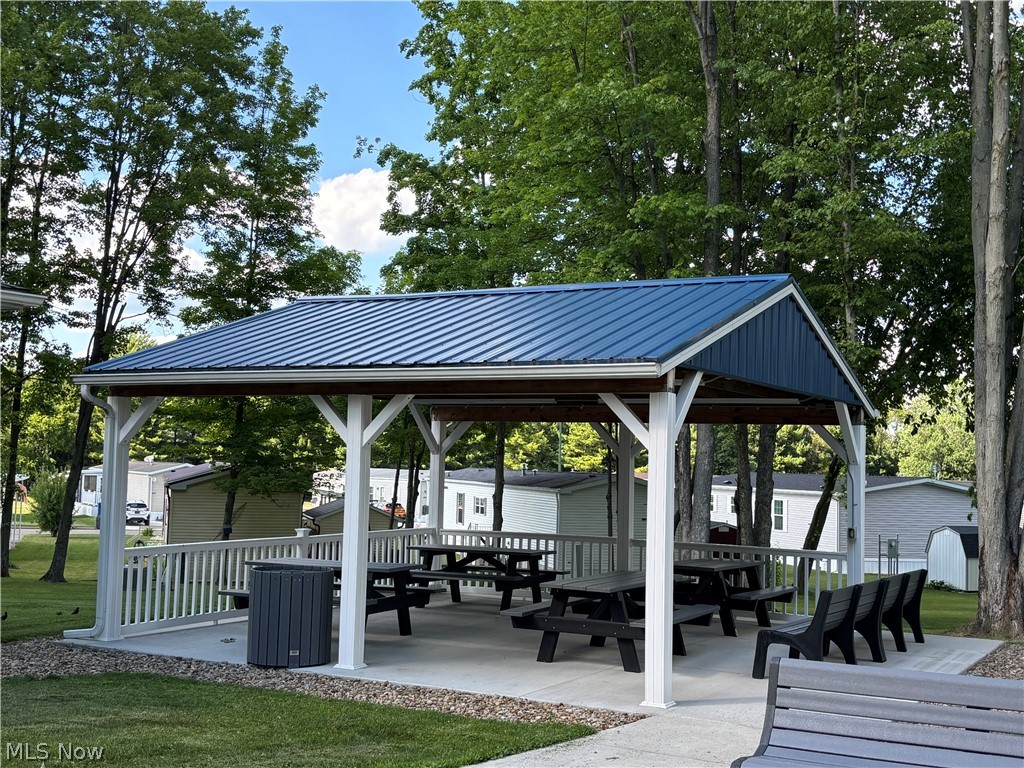 Southern Terrace - Residential