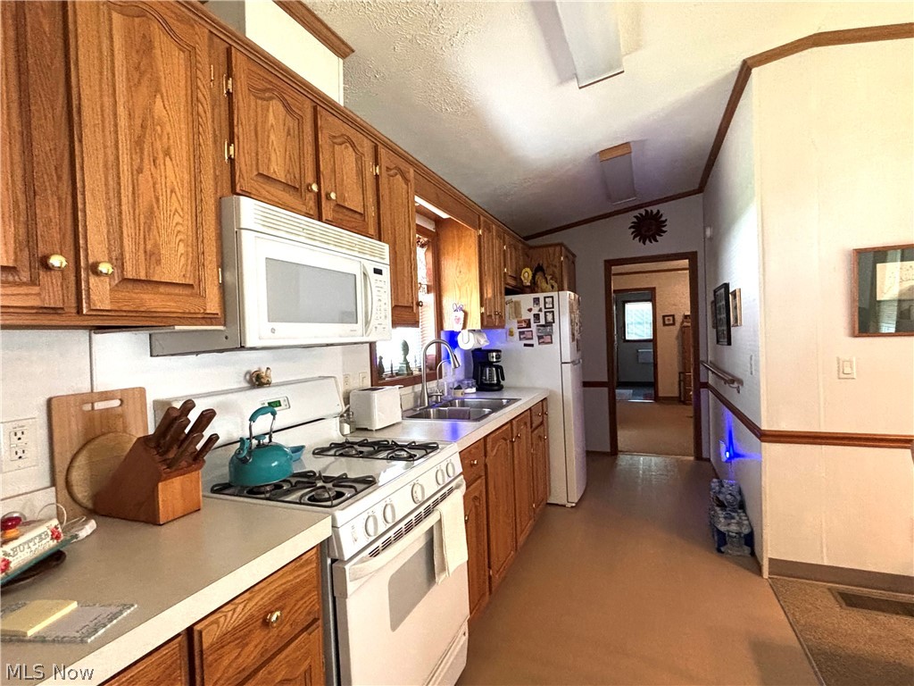 Southern Terrace - Residential