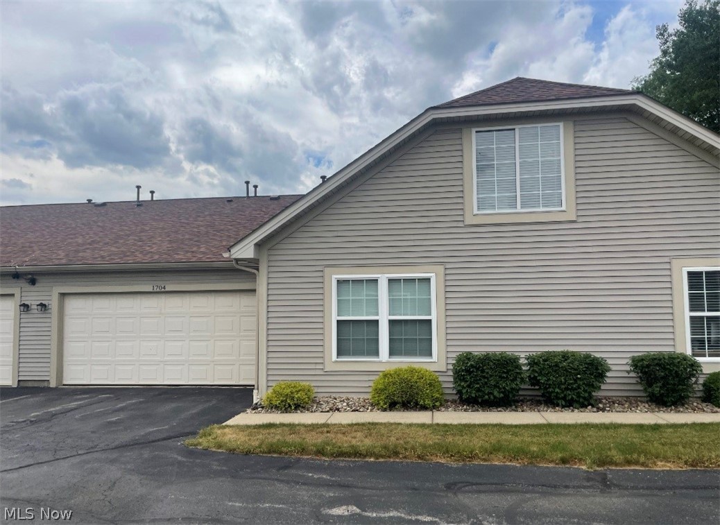 Trotters Chase Villas Condo - Residential