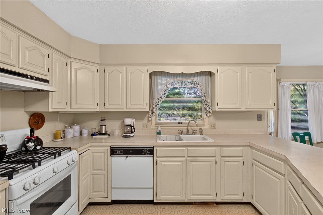 Plymouth Knolls - Residential